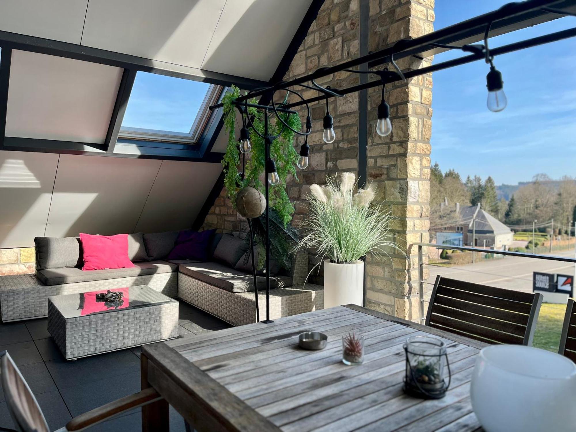Apartamento Loft De Prestige Au Pied Du Circuit Francorchamps Exterior foto